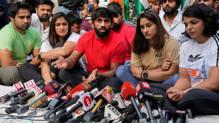 We will participate in Asian Games only if all the issues are resolved: protesting wrestlers