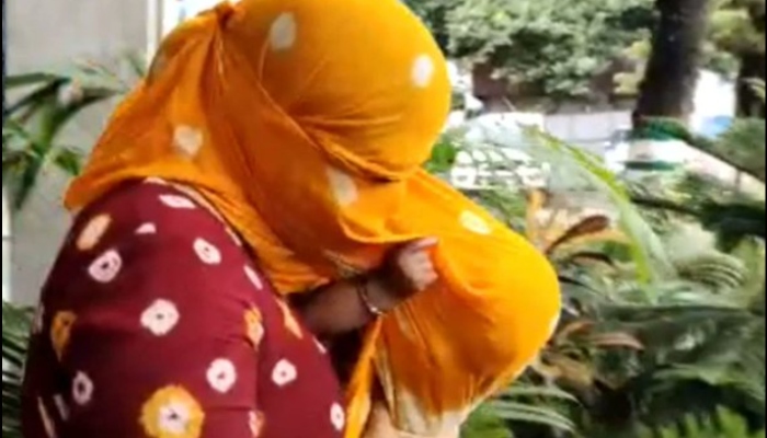 West Bengal: Couple sells 8-month baby to buy iPhone for making Instagram reels, baby rescued, mother and woman who bought the baby arrested