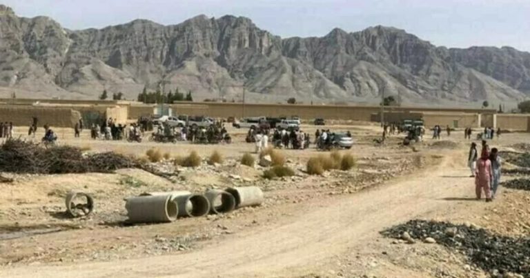Pakistan: 9 soldiers killed in militant attack on military garrison Balochistan, five attackers and a civilian also killed