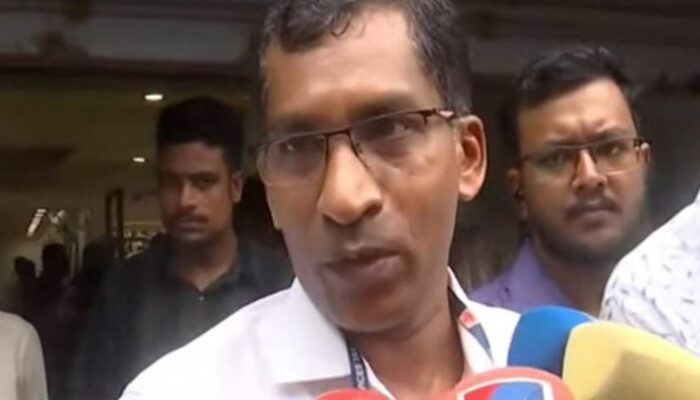 Kerala: GST raids at 20 establishments over tax evasion of Rs 27 crore, agitated vendors lock officials inside the shop during the raid