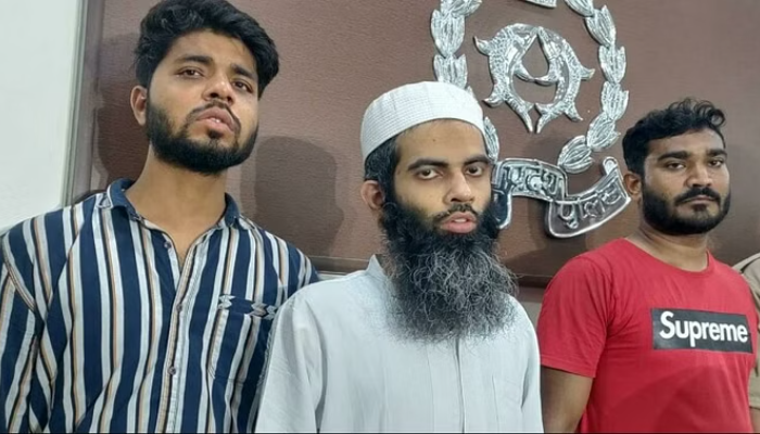 Uttar Pradesh: Islamic conversion racket run by doctors and engineers busted by the police in Ghaziabad, read details