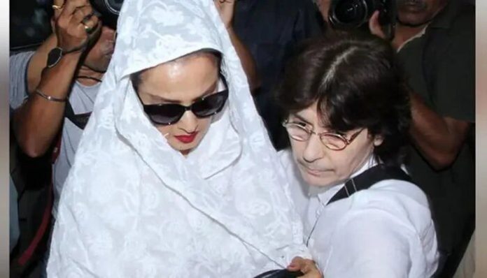 Rekha and her secretary Farzana.
