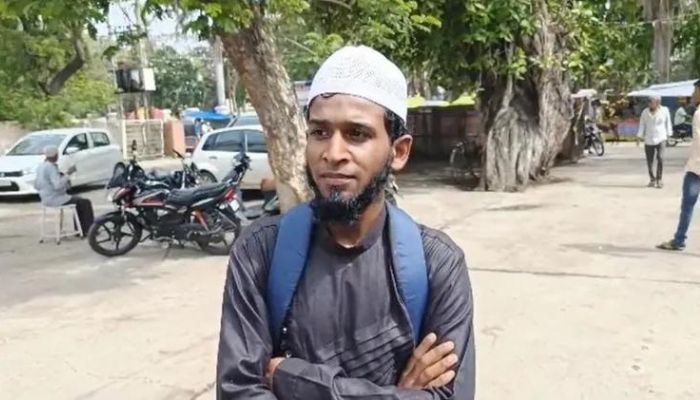 Instagram for conversion in Gujarat: Ashish Goswami becomes Sheikh Mohammad Alsami after being lured into nikah by Bangladeshi Muslim girl, Zakir Naik link emerges