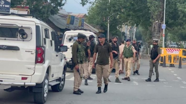 Jammu and Kashmir police arrest 10 terrorists for attempting to revive banned separatist organisations like JKLF