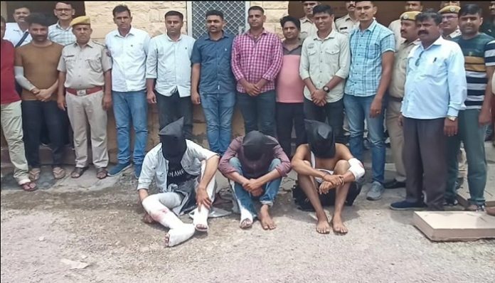 Dalit girl gangraped in front of boyfriend