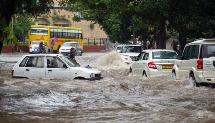 Heavy Rainfall in North India led to 14 deaths