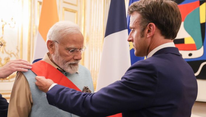 Congress leader spreads fake news, wrongly claims highest French award to PM Modi is not significant as 10 lakh people including SRK and Tharoor got it