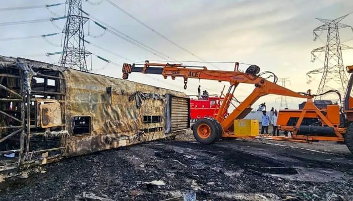 Samruddhi expressway accident: Survivor broke bus window to escape; PM Modi announces 2 lakhs ex-gratia compensation