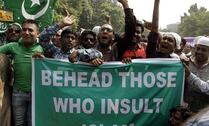 Pakistan: Christian couple arrested on neighbour's blasphemy complaint