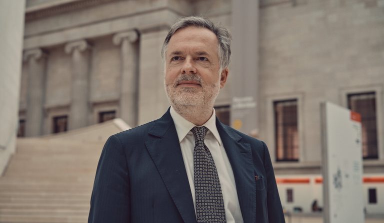 London’s British Museum director Hartwig Fischer resigns after failing to investigate theft of valuable items from storeroom