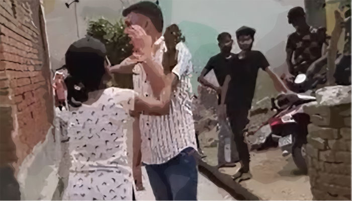 Village panchayat hands out ‘chappal slaps’ as punishment to a young man in Meerut for leaking WhatsApp chats with a girl