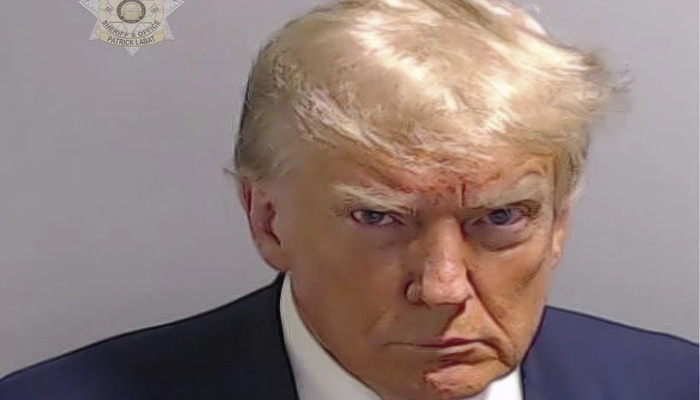Donald Trump gets arrested in Georgia, returns to Twitter posting his mug shot after being released from Fulton County jail: Details