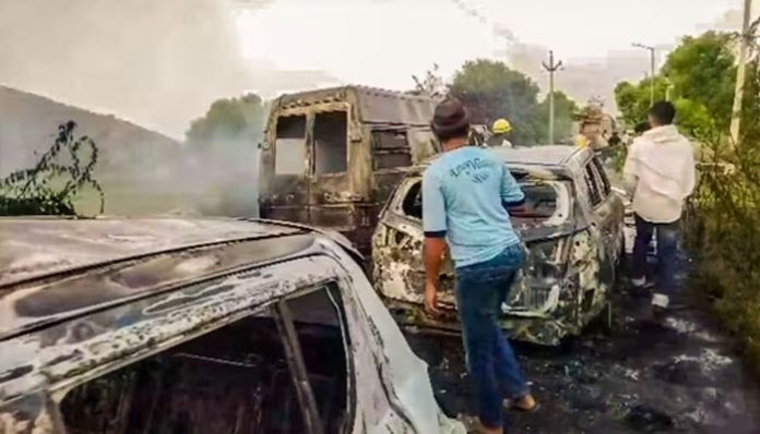 Nuh Mewat - Ex Indian Army personnel robbed during violence