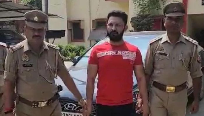 Atiq Ahmad gang member Abdul Saddam arrested by UP Police STF in Delhi when he went to meet his girlfriend in the night