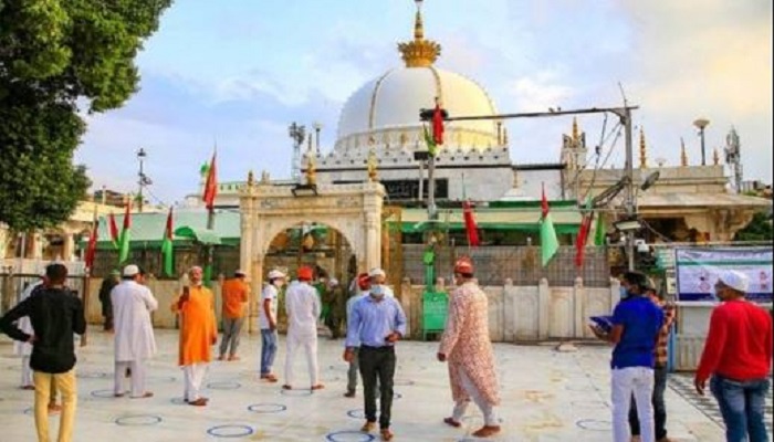 3 Ajmer Sharif Dargah Khadims arrested for tonsuring a man and trimming half of his moustache for not paying money for ziarat