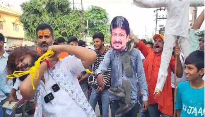 Jharkhand: Protests erupt over Udhayanidhi Stalin’s ‘Sanatana Dharma needs to be eradicated’ comment, bamboo stick inserted in DMK leader’s effigy