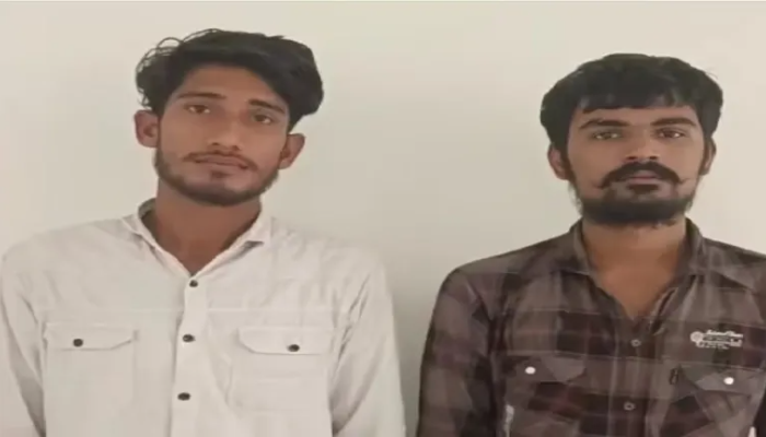 Lucknow: STF arrests gang members Salman & Arshad while trying to rob a jeweller, the duo confesses to stabbing Mansi Yadav to death