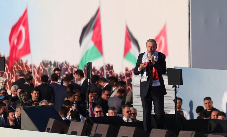 Israel recalls its diplomats from Turkey after Erdogan declares Israel a war criminal, to reassess its relationship with Turkey