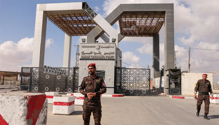 2 million Palestinians trapped in Gaza as Israel bombs all over the strip, Egypt closes Rafah crossing while WHO tries to send in aid