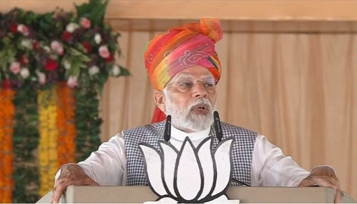 The prime minster addressing a public rally in Jodhpur.