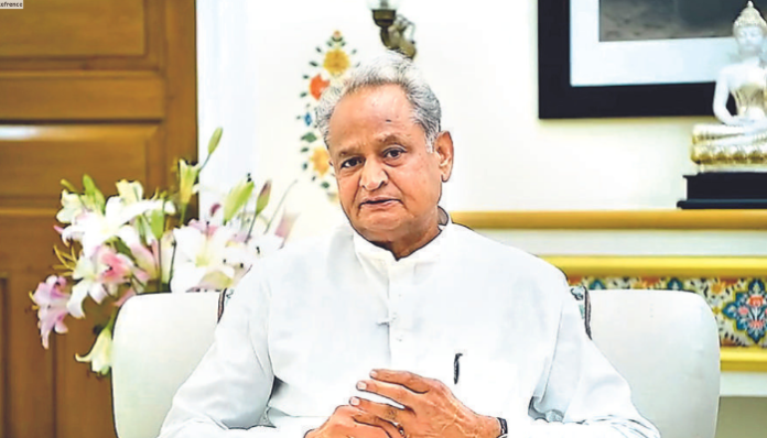 The Congress leader offered unconditional apology for his comment on judiciary.