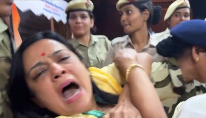 Lok Sabha expels Mahua Moitra after Ethics Panel report on her corruption and bribery, Opposition stages walkout