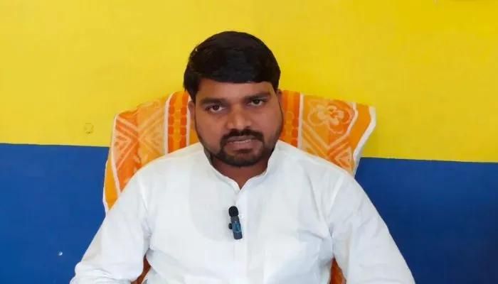 Gujarat: AAP MLA Chaitar Vasava absconding after assaulting forest dept staff and threatening with gun for removing encroachment, wife and PA arrested