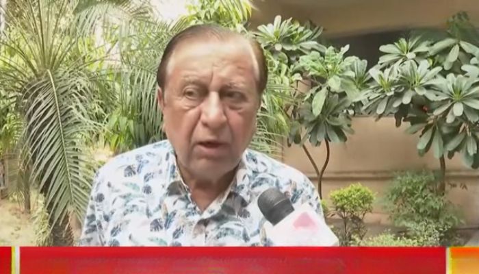 Rajasthan: Congress leader Karan Singh Yadav resigns over allocation of election tickets, holds protest outside Sonia Gandhi’s residence