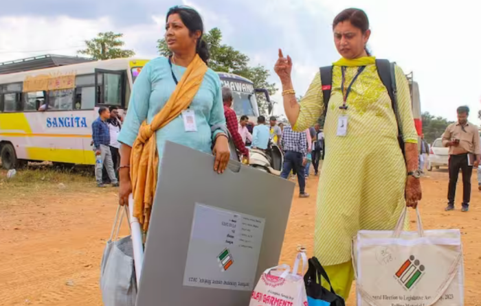Chhattisgarh votes in the first phase of elections for 20 seats, CRPF jawan injured in Sukma IED blast set off by Naxals