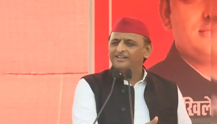 Don’t vote for Congress, it is a very ‘chalu’ party: Samajwadi Party chief Akhilesh Yadav’s stinging attack on I.N.D.I. Alliance partner