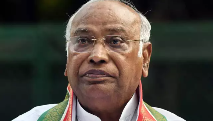 Amidst squabbling between I.N.D.I. Alliance parties, Congress President Mallikarjun Kharge says projecting PM candidate will break alliance unity