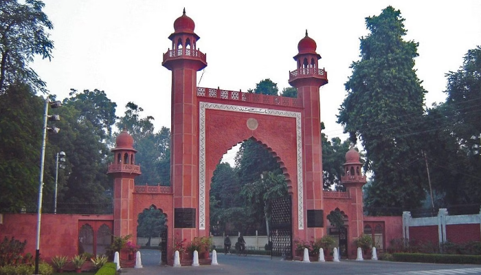 No Chicken Biryani on sundays, only Beef Biryani due to “popular demand”: Notice from Aligarh Muslim University goes viral