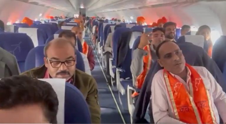 Passengers on inaugural flight to Maharishi Valmiki International Airport Ayodhya Dham chant ‘Jai Shri Ram’, thank PM Modi