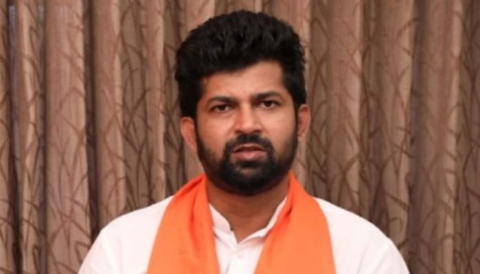 MP pratap simha