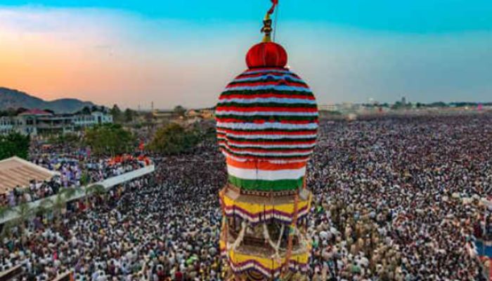 Karnataka: Hindu organisations demand that Muslim vendors not be allowed to do business in Shri Siddeshwara temple Makar Sankranti fair in Vijayapura