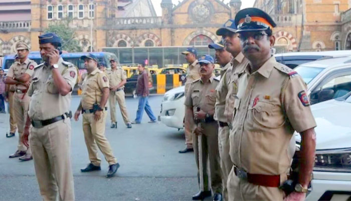 Bomb threat in Mumbai ahead of New Year celebrations, police on high alert