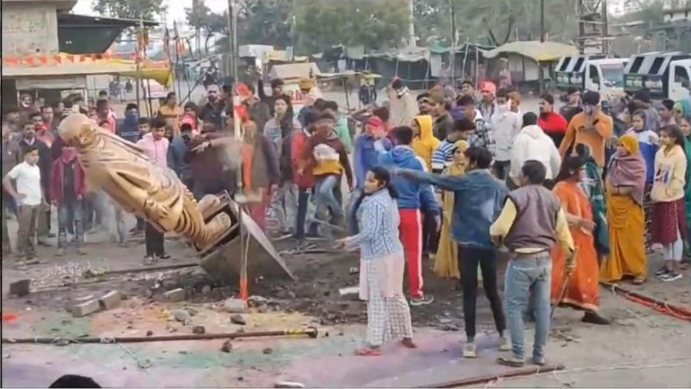 MP: Police arrest 22 people in connection with the installation, and removal of Sardar Patel’s statue in Ujjain