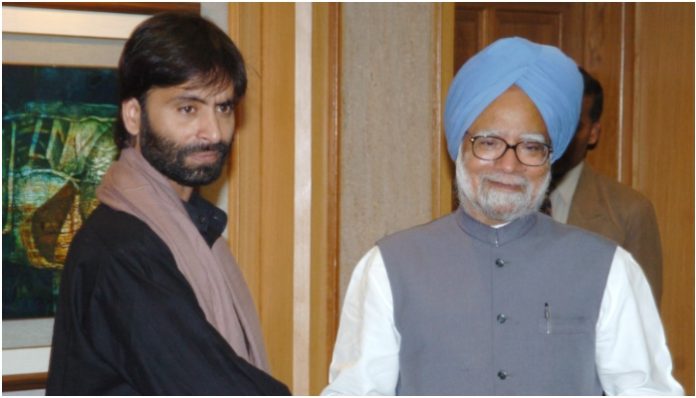 Eyewitness identifies JKLF terrorist Yasin Malik as shooter behind 1990 killing of four IAF men