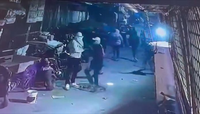 Gang war in Adarsh Nagar of Delhi