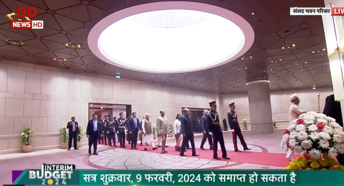 President Draupadi Murmu welcomed with a Sengol procession ahead of her first address to both Houses in the new Parliament building: Watch video