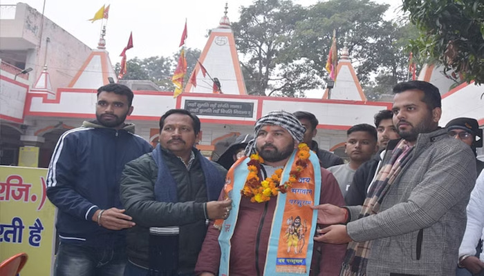 UP: Shahzad becomes Karan Chaudhary after Ghar Wapsi in Saharanpur, says “Sanatan Dharma is supreme”