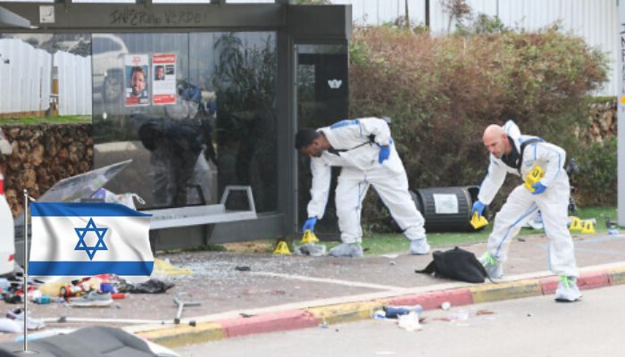 Israel: 2 Palestinians arrested for carrying out terror attack in Central Israel; 1 woman killed, 17 injured
