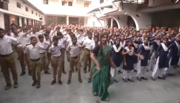 Maharashtra: School students dance on Ram Bhajans in Nagpur ahead of Ram Mandir consecration ceremony. Watch video
