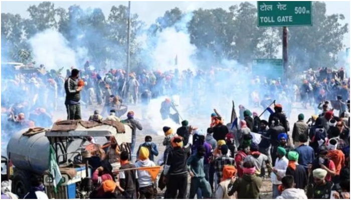 Haryana: 80 ‘farmers’ detained on their way to Delhi, protestors gear up with gas masks, bulldozers, modified tractors despite police and HC orders