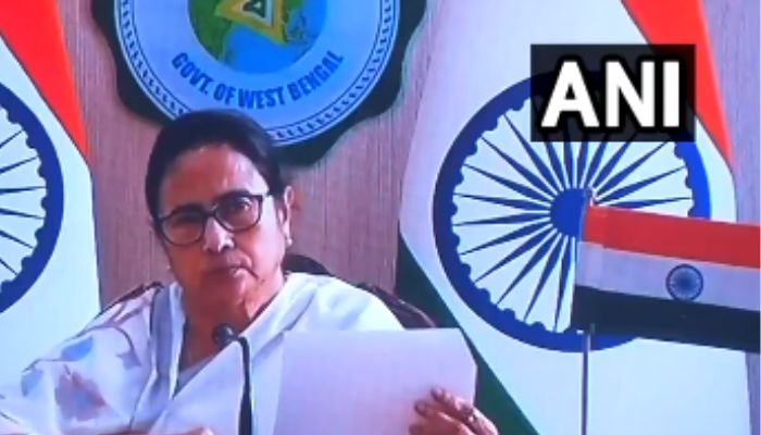 West Bengal: CM Mamata Banerjee announces ‘alternative Aadhaar cards’ for minorities alleging mass deactivation of Aadhaar cards