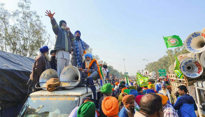 Farmer Protests: Fourth round of talks between Centre and farmer unions from Punjab to take place on Sunday, BKU (Tikait) extends support