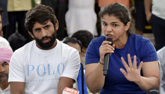 Indian wrestlers threaten fresh protest after world wrestling body lifts suspension of Wrestling Federation of India