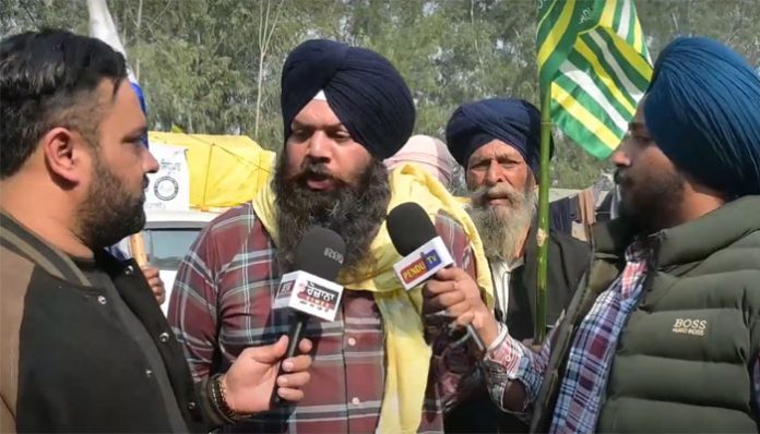 Farmer from Punjab called AAP B-Team of BJP