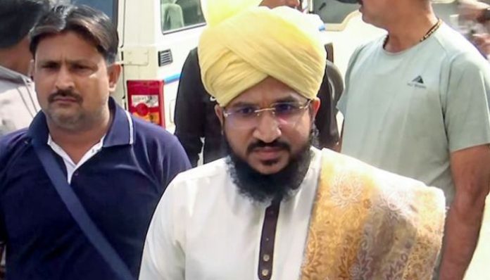 Salman Azhari withdrew more than ₹27 lakhs from his 'charitable trust' in 2023, court sends Islamic hate preacher to police remand