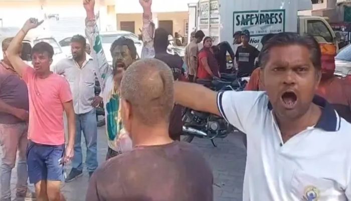 Agra: Muslim mob including women armed with sharp weapons, sticks attack Hindus celebrating Holi, FIR against Jamil, Shaukat, Chaman among dozens others